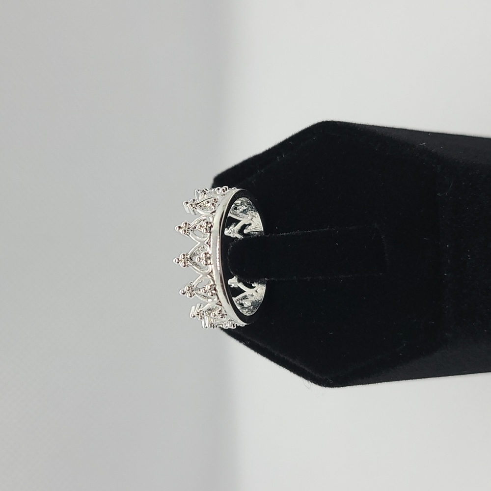 Crown Ring - Picture 2 of 6